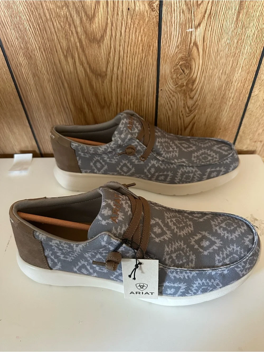 Ariat lightweight slip